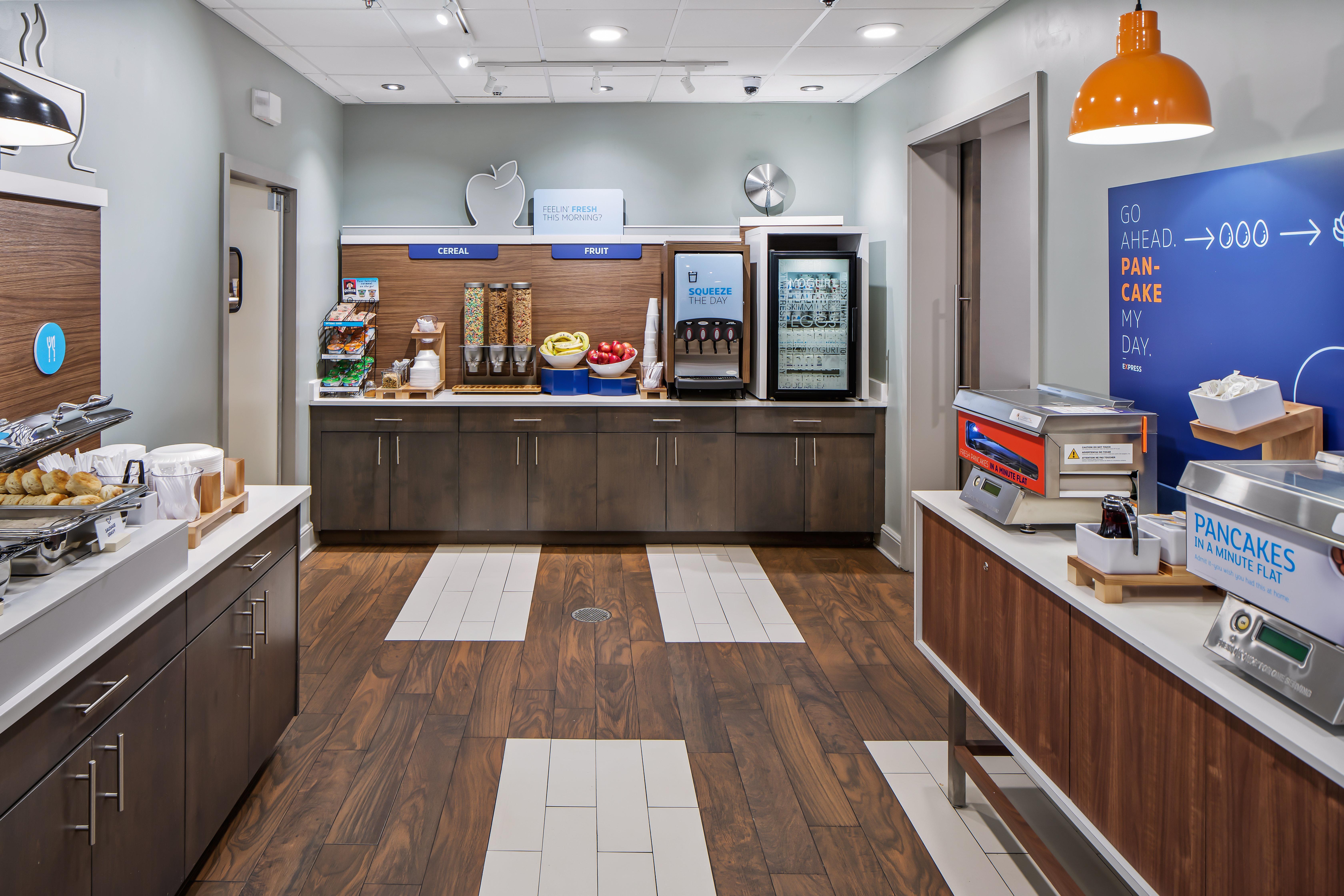 Holiday Inn Express Atlanta Airport-College Park By Ihg Ngoại thất bức ảnh